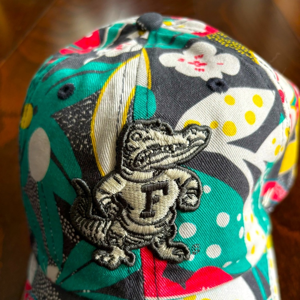 UF Florida Gators Plumeria Adjustable Hat - Women's '47 Charcoal/Multicolor, NWT